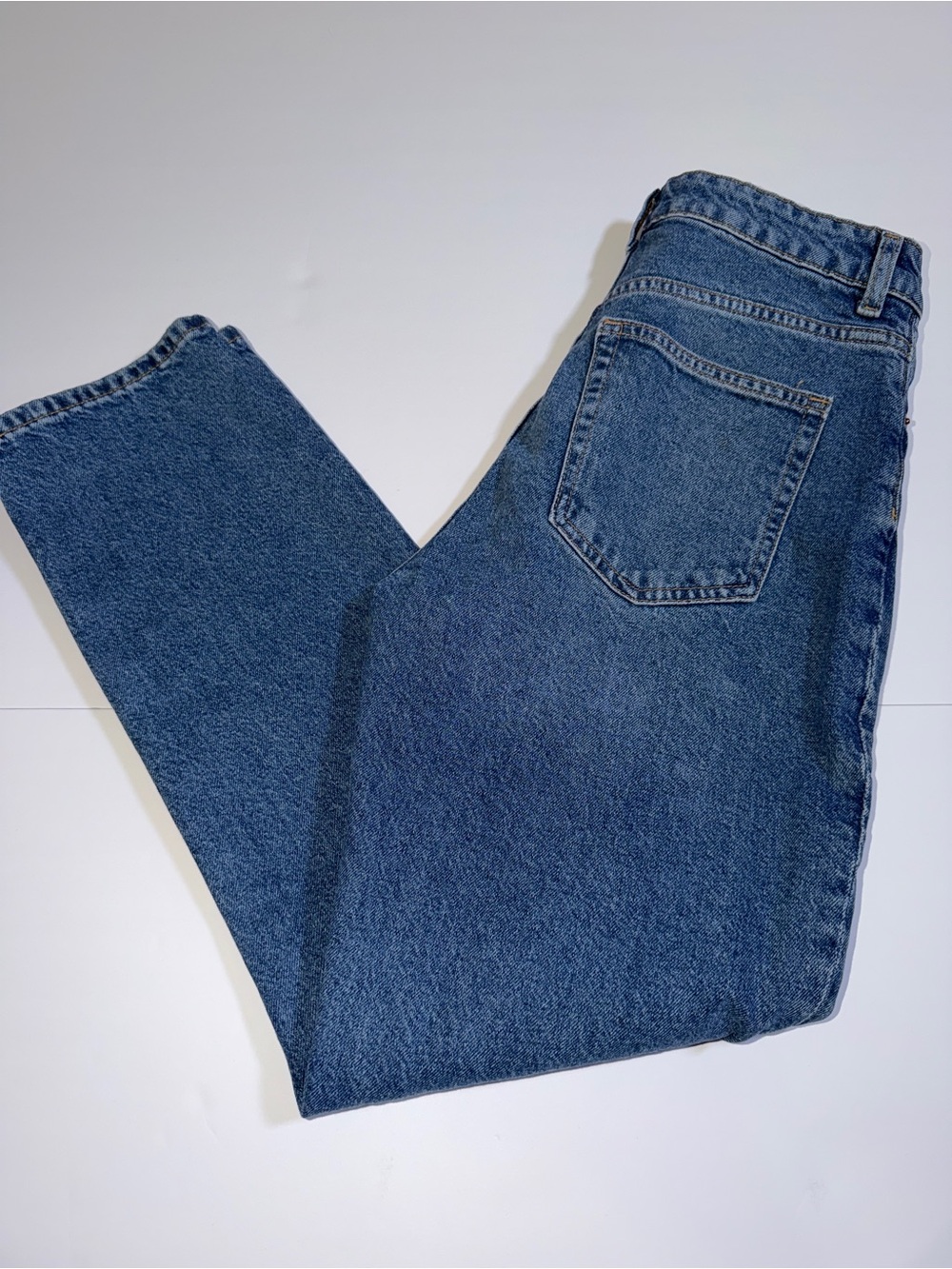 H&M Women’s Blue Straight-Leg Jeans